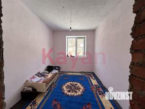 Дом 180м&sup2;, 3-этажный, участок 7 сот.  