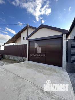 Дом 290м&sup2;, 3-этажный, участок 12 сот.  