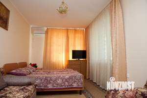 Дом 260м², 3-этажный, участок 12 сот.  