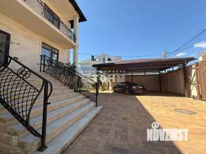 Коттедж 399м&sup2;, 2-этажный, участок 7 сот.  