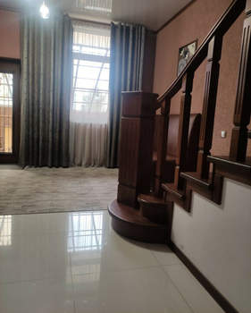 Дом 230м&sup2;, 4-этажный, участок 2 сот.  