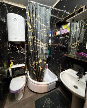 Дом 130м&sup2;, 2-этажный, участок 1 сот.  