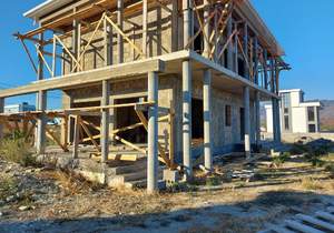 Дом 150м&sup2;, 2-этажный, участок 4 сот.  