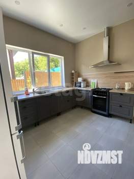 Дом 274м&sup2;, 3-этажный, участок 5 сот.  