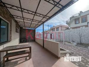 Дом 186м&sup2;, 2-этажный, участок 4 сот.  