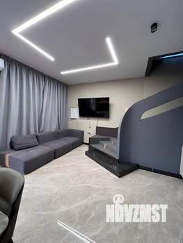 Коттедж 210м², 2-этажный, участок 4 сот.  
