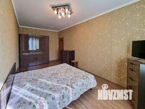 Дом 352м², 3-этажный, участок 4 сот.  