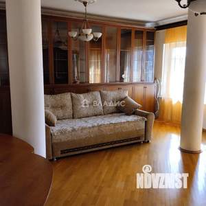 Дом 516м&sup2;, 4-этажный, участок 8 сот.  