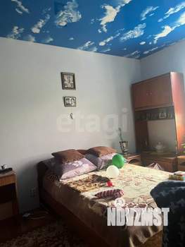 Дом 160м&sup2;, 3-этажный, участок 9 сот.  