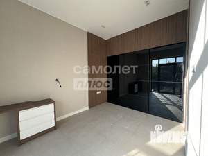 Дом 300м², 3-этажный, участок 6 сот.  