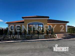 Дом 208м&sup2;, 2-этажный, участок 6 сот.  