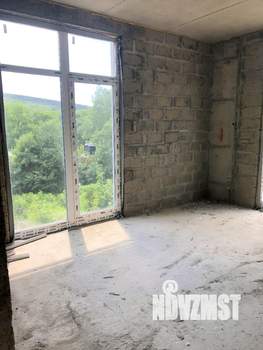 Дом 263м&sup2;, 2-этажный, участок 4 сот.  