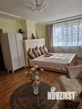 Коттедж 451м², 4-этажный, участок 6 сот.  