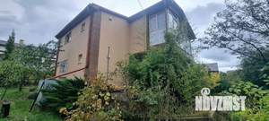 Дом 110м&sup2;, 2-этажный, участок 6 сот.  