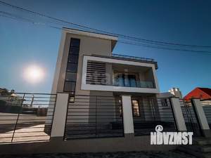 Дом 322м&sup2;, 3-этажный, участок 4 сот.  