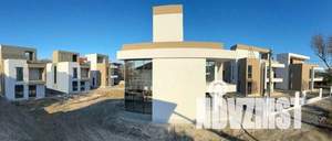 Дом 222м&sup2;, 3-этажный, участок 4 сот.  