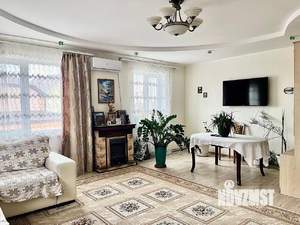 Дом 269м&sup2;, 3-этажный, участок 7 сот.  