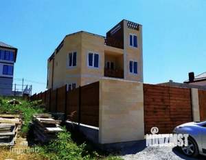 Дом 200м&sup2;, 2-этажный, участок 3 сот.  