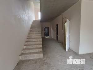 Дом 280м², 3-этажный, участок 3 сот.  