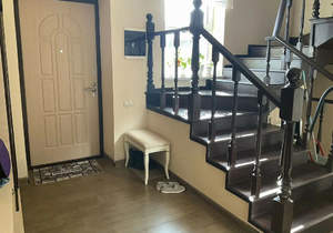 Дом 324м&sup2;, 2-этажный, участок 7 сот.  