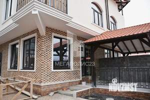 Дом 170м², 3-этажный, участок 2 сот.  