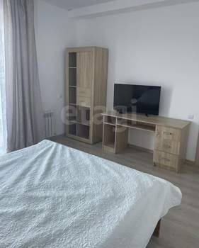 Дом 250м², 3-этажный, участок 6 сот.  