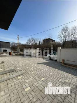 Дом 210м&sup2;, 2-этажный, участок 4 сот.  