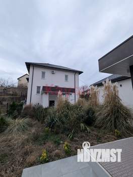 Коттедж 236м&sup2;, 2-этажный, участок 6 сот.  