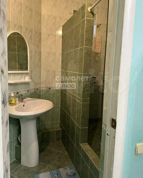 Дом 350м², 3-этажный, участок 4 сот.  