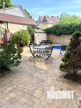 Дом 600м&sup2;, 3-этажный, участок 7 сот.  