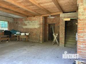 Дом 180м², 2-этажный, участок 10 сот.  