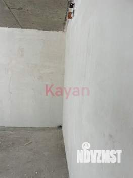 Дом 275м&sup2;, 3-этажный, участок 3 сот.  