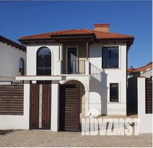 Дом 163м&sup2;, 2-этажный, участок 3 сот.  