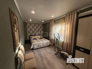 Дом 262м&sup2;, 3-этажный, участок 3 сот.  