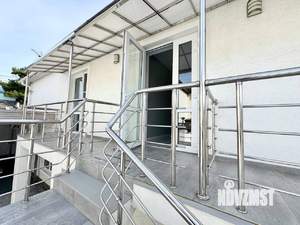 Дом 182м&sup2;, 3-этажный, участок 10 сот.  