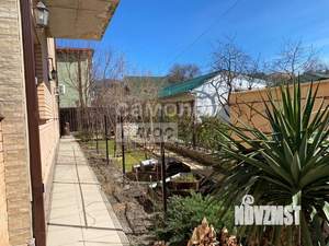 Коттедж 600м², 4-этажный, участок 6 сот.  