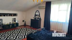 Коттедж 286м², 4-этажный, участок 514 сот.  