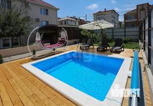 Дом 283м&sup2;, 3-этажный, участок 7 сот.  