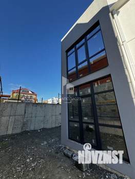 Дом 240м&sup2;, 3-этажный, участок 4 сот.  