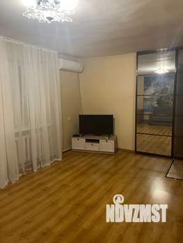 Дом 160м², 3-этажный, участок 217 сот.  