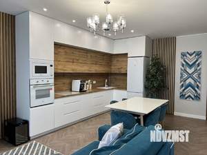 Таунхаус 225м², 3-этажный, участок 1 сот.  