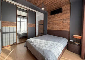 Дом 240м&sup2;, 2-этажный, участок 10 сот.  