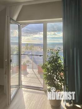 Дом 275м&sup2;, 4-этажный, участок 4 сот.  