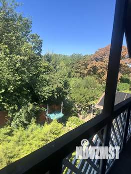 Коттедж 431м&sup2;, 3-этажный, участок 15 сот.  