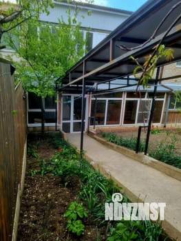 Коттедж 142м², 2-этажный, участок 8 сот.  