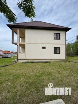 Дом 320м&sup2;, 3-этажный, участок 8 сот.  