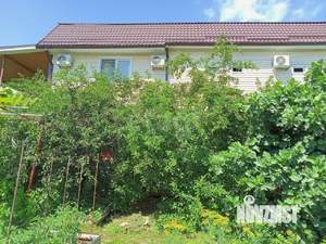 Дом 180м&sup2;, 2-этажный, участок 8 сот.  