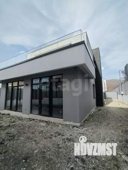 Дом 215м², 2-этажный, участок 4 сот.  