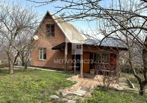 Дом 80м&sup2;, 2-этажный, участок 8 сот.  