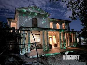 Дом 296м&sup2;, 2-этажный, участок 5 сот.  